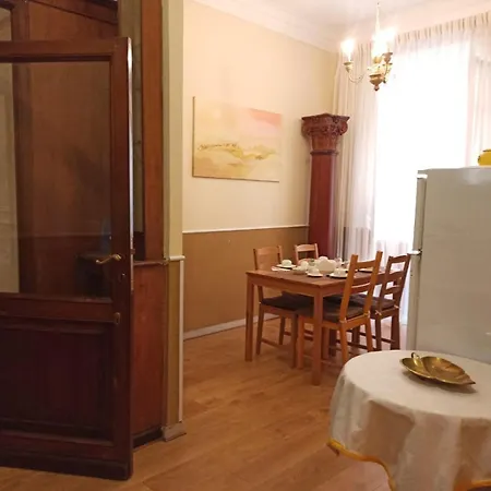 Bed & Breakfast Domina Popolo 4*