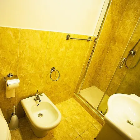 Bed & Breakfast Domina Popolo 4*