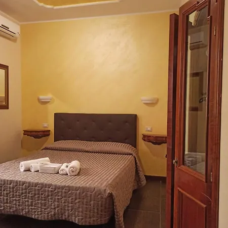 Domina Popolo Roma